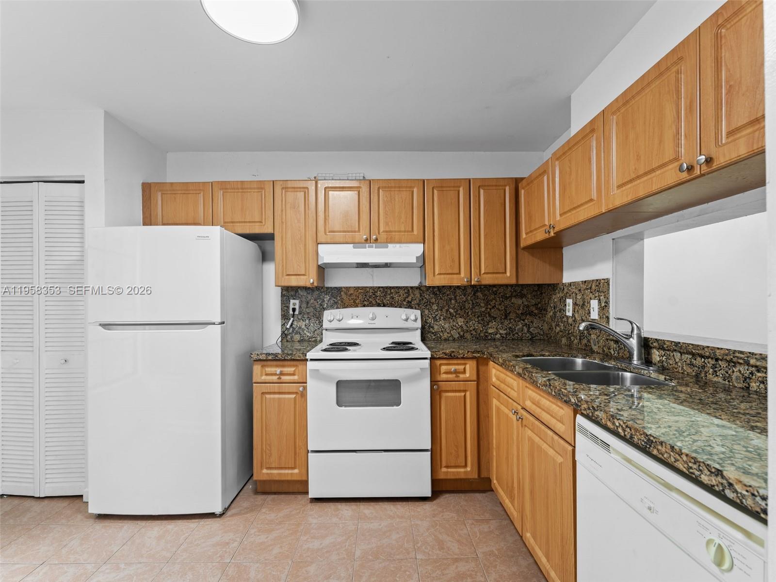 ELAN AT CALUSA CONDO VII - Residential