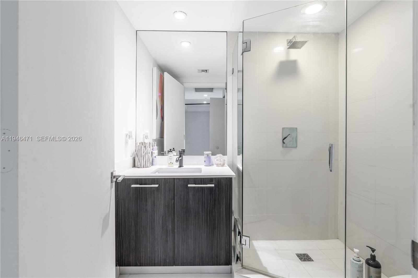 BRICKELL HEIGHTS EAST CON - Residential