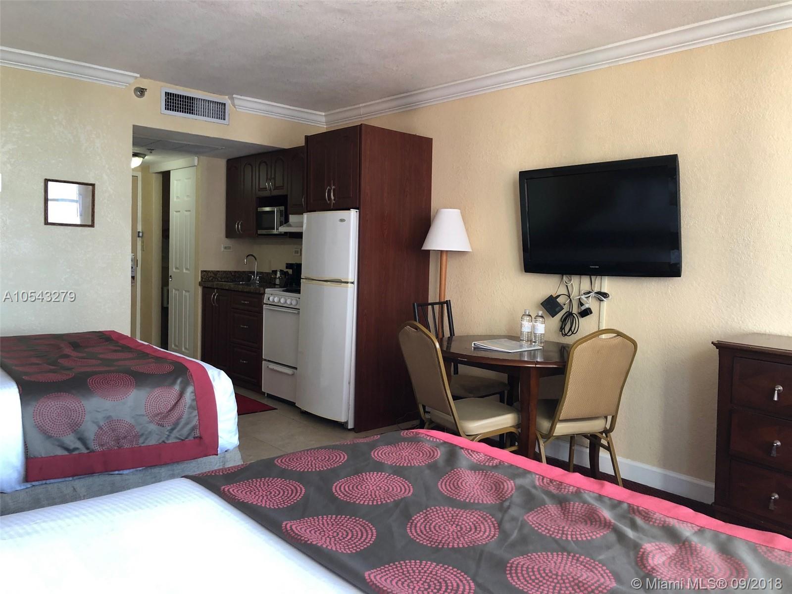 THE AVENTURA BEACH CLUB C - Residential