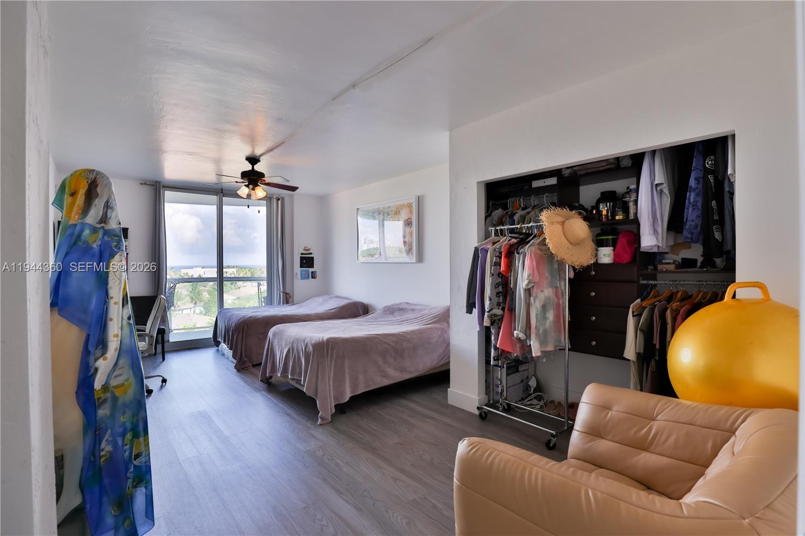 OCEANVIEW BUILDING B COND - Residential