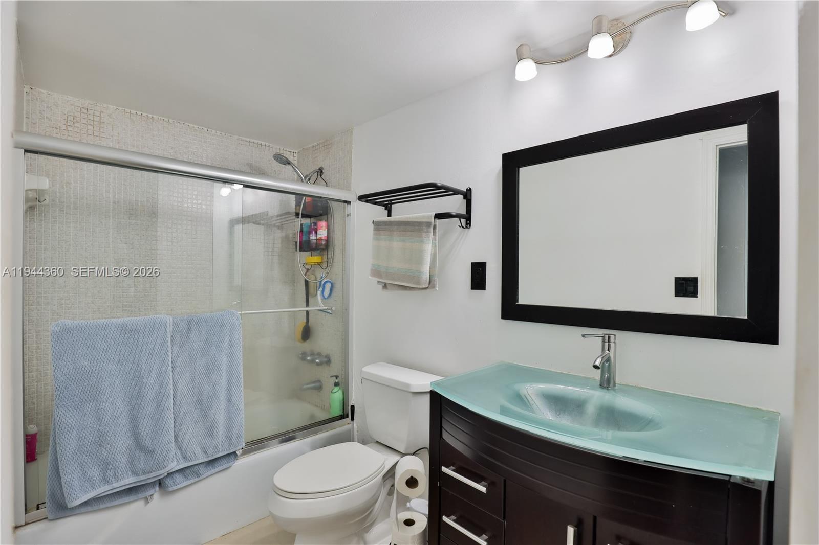 OCEANVIEW BUILDING B COND - Residential