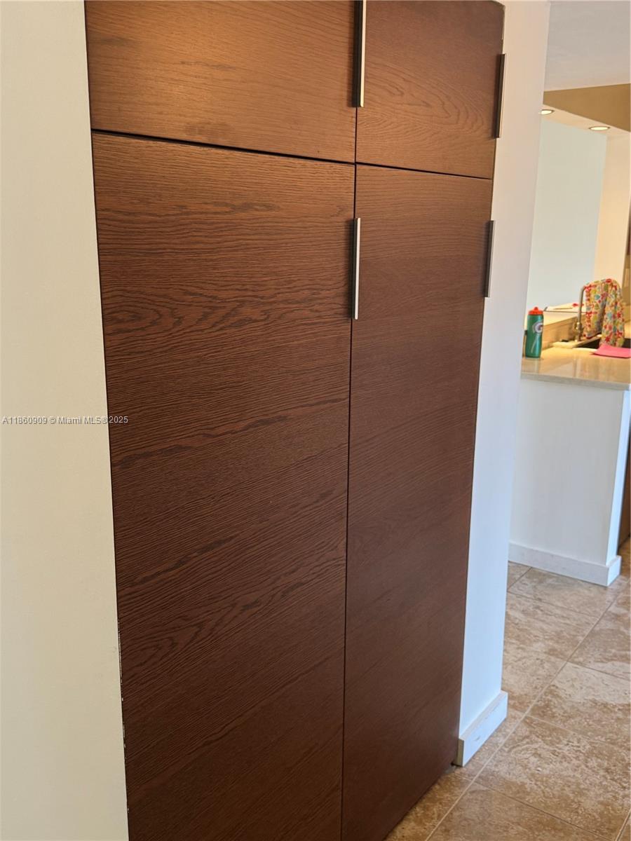 CONDO 1 OF SABAL PALM CON - Residential Lease