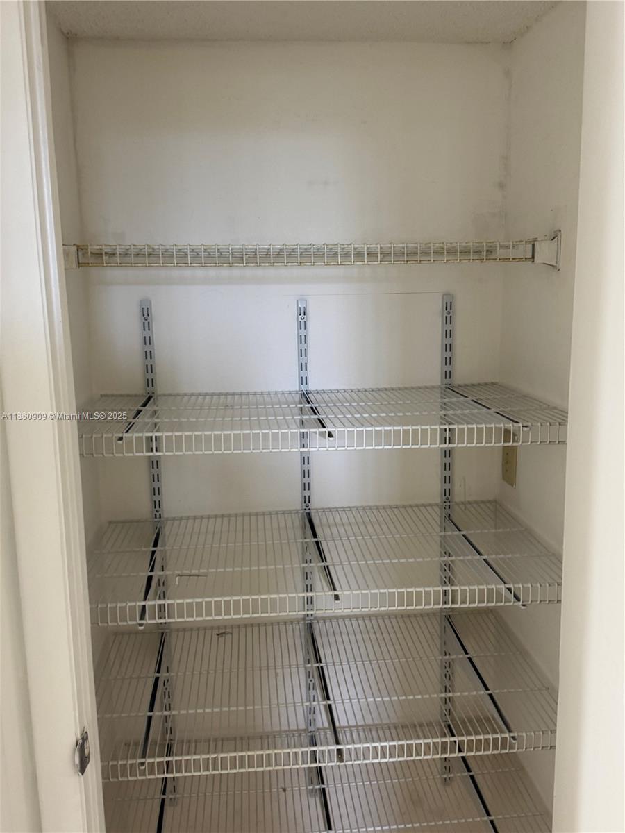 CONDO 1 OF SABAL PALM CON - Residential Lease