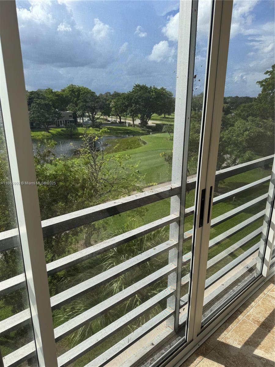 CONDO 1 OF SABAL PALM CON - Residential Lease