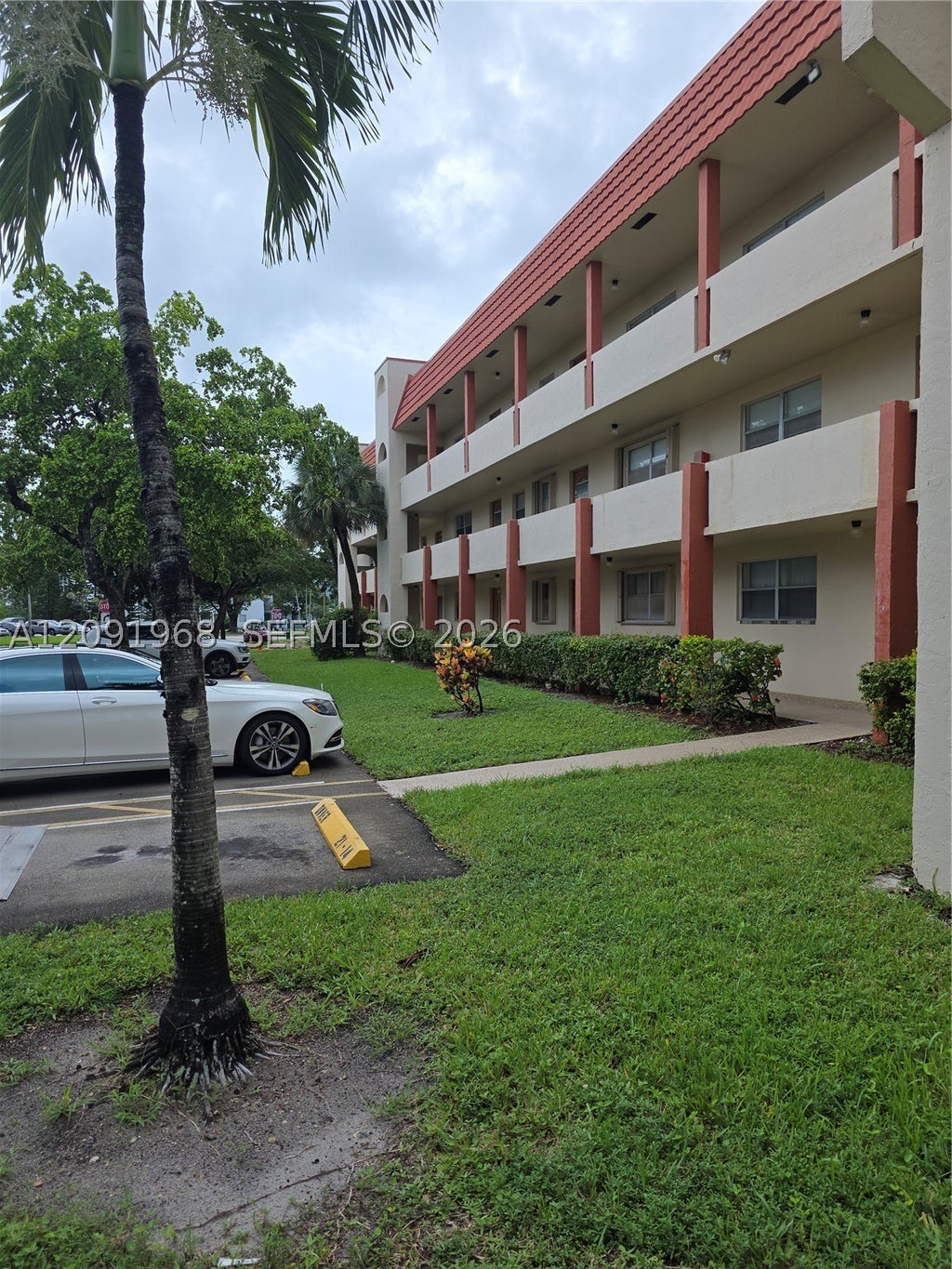 Photo of 3071 E Sunrise Lakes Dr #107, Sunrise, FL 33322 (MLS # A12091968)
