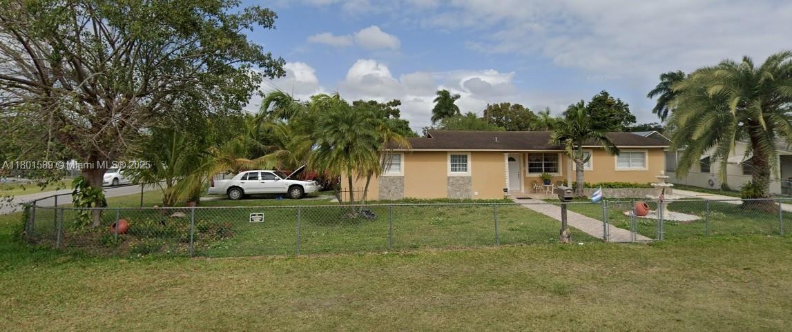 545 Nw 10th Street, Homestead, Miami-Dade County, Florida - 2 Bedrooms  
1 Bathrooms - 