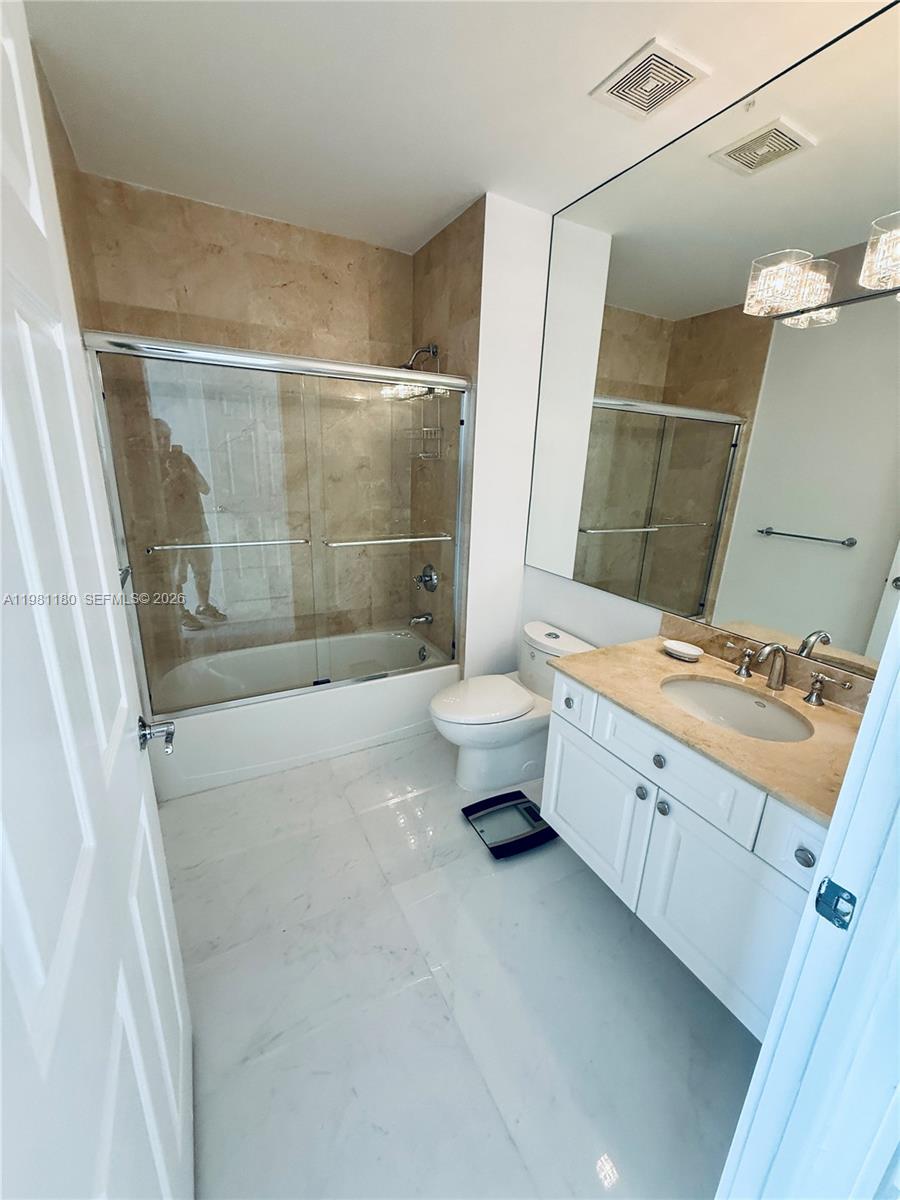 LHERMITAGE II CONDOMINIUM - Residential Lease