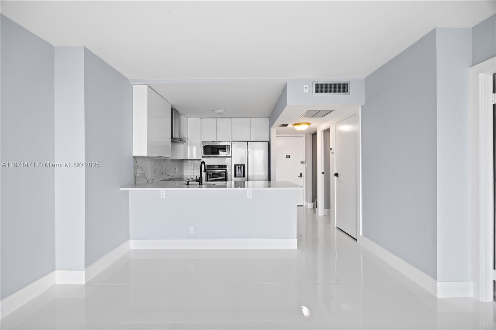 CORONADO CONDO- TOWER II - Residential