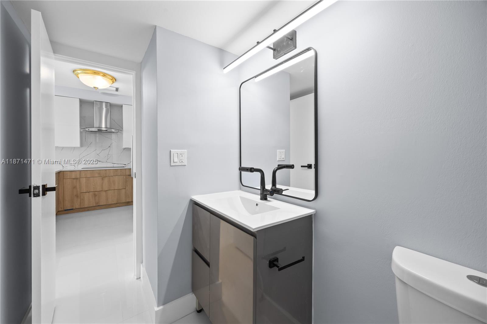 CORONADO CONDO- TOWER II - Residential