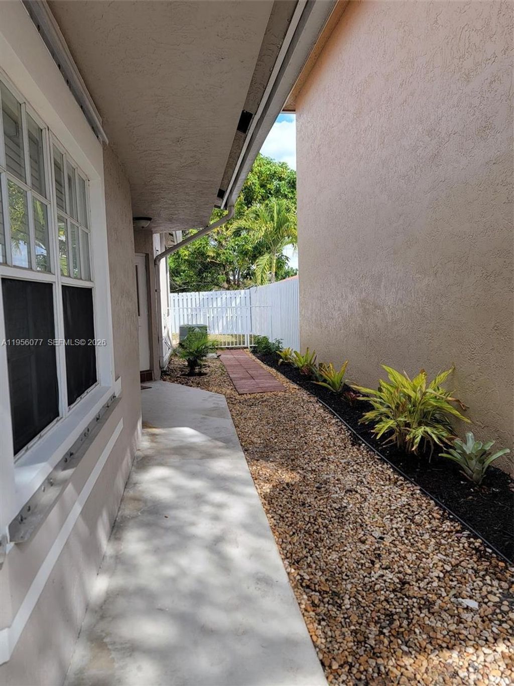 Photo of 13541 NW 5th Ct, Plantation, FL 33325 (MLS # A11956077)