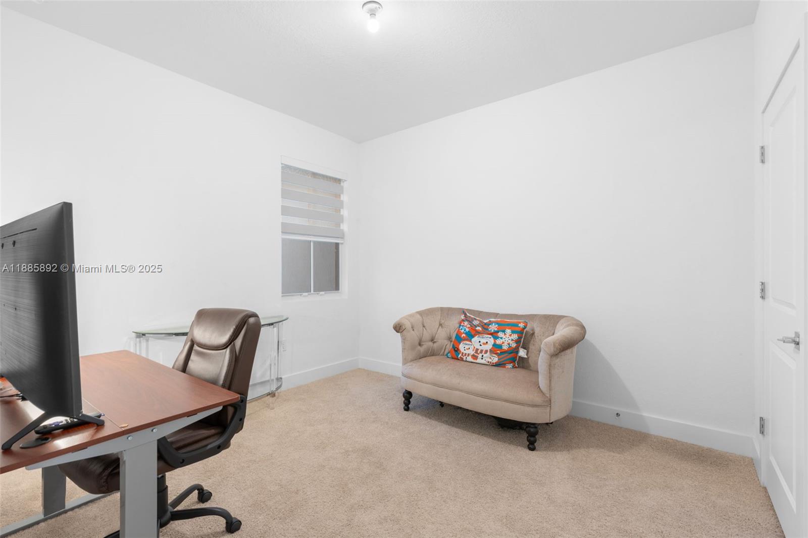 MERRICK SQUARE - Residential