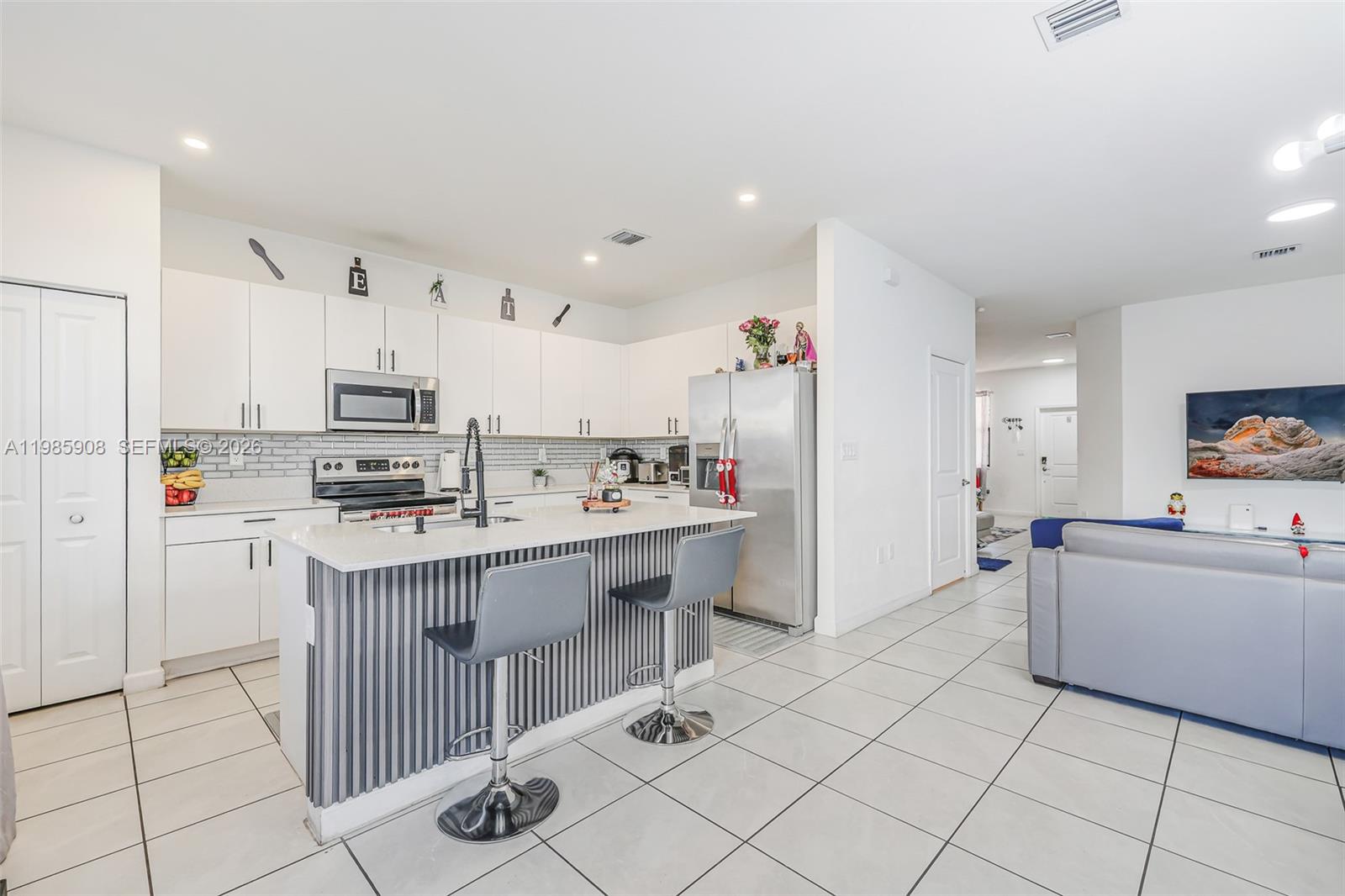 SILVER PALM RESIDENTIAL H - Residential