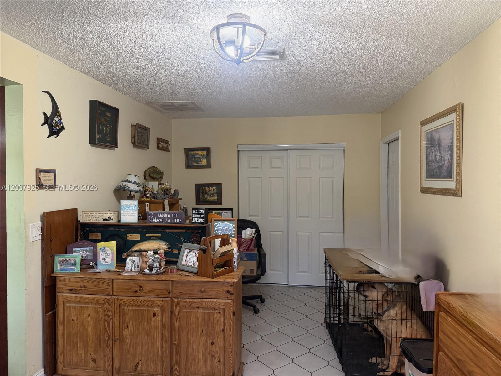 FAMILY HOMES - Residential