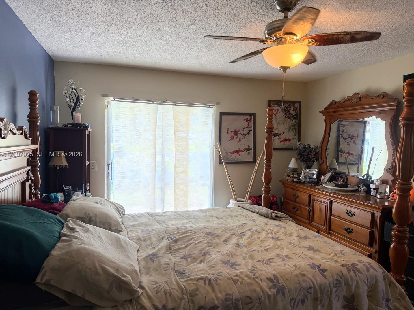 FAMILY HOMES - Residential