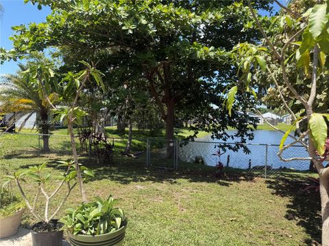 Tiny photo for 13541 SW 10th Pl, Davie, FL 33325 (MLS # A12007925)