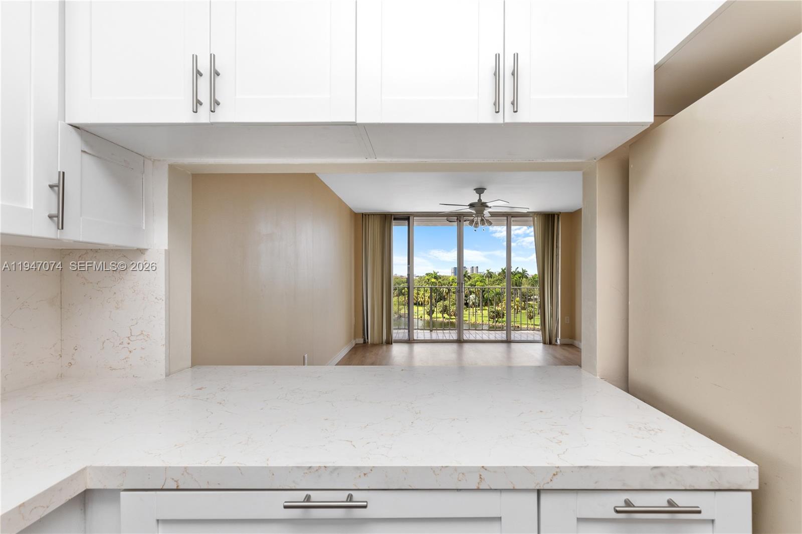 RIVER RUN CONDO PH I - Residential