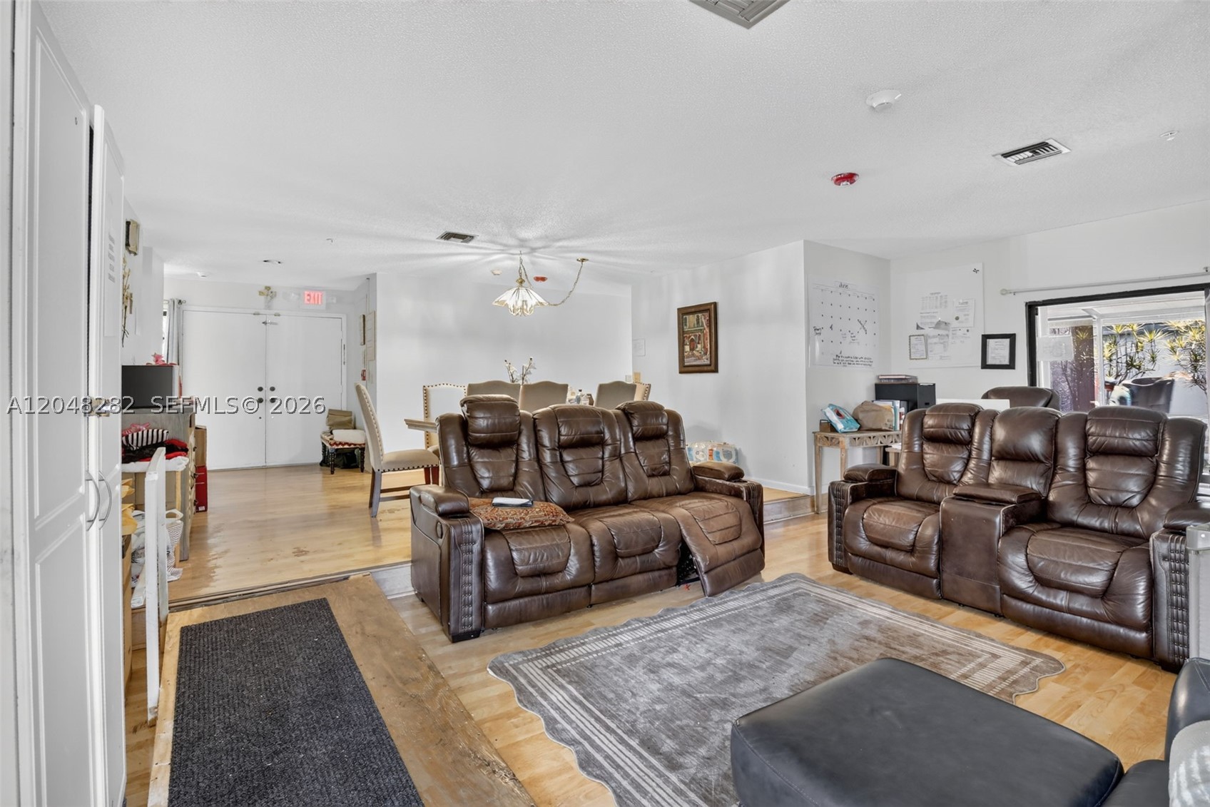 12104 Landing Way