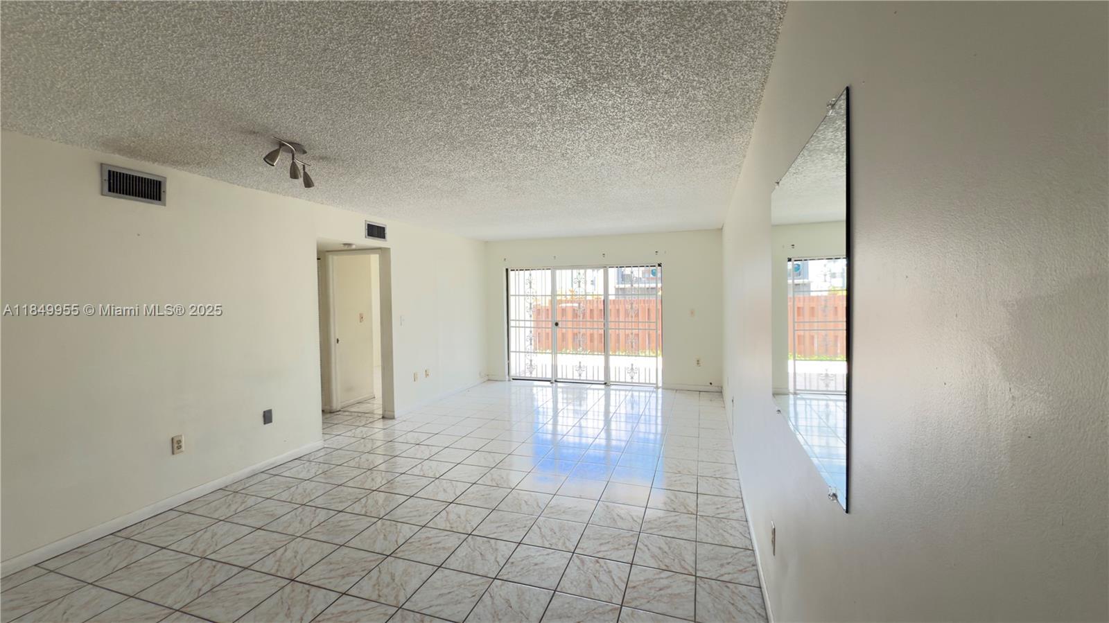 460 W Park Dr 106
