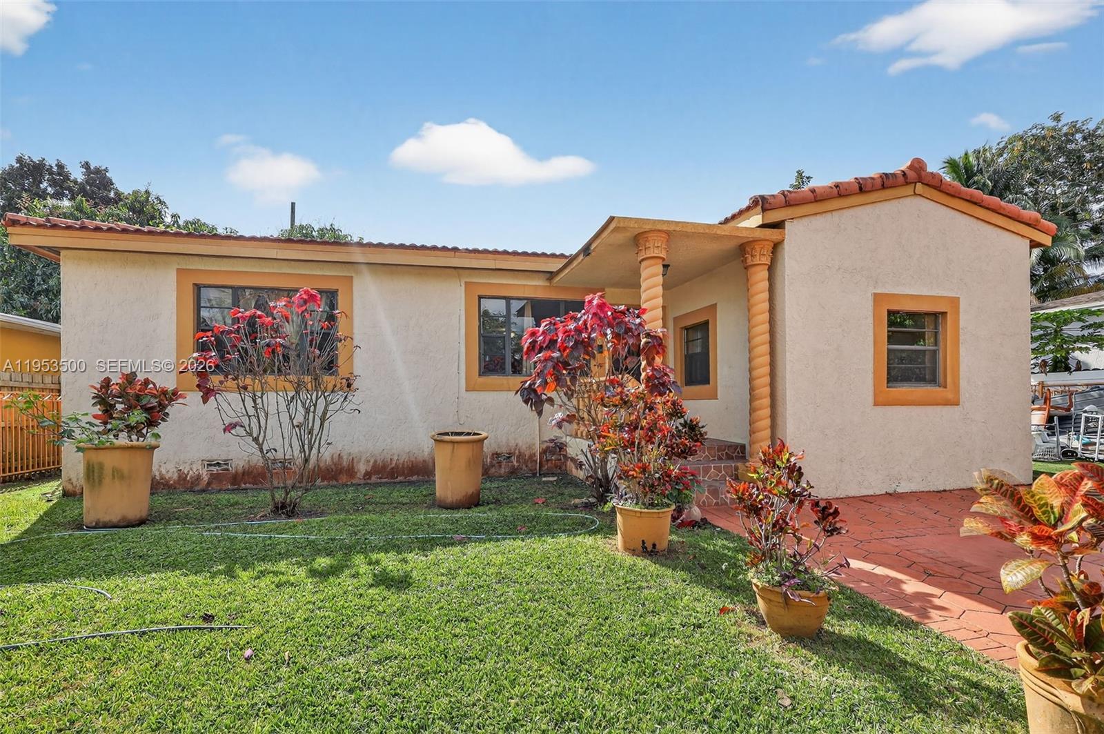 MIAMI HIGHLANDS SEC B - Residential