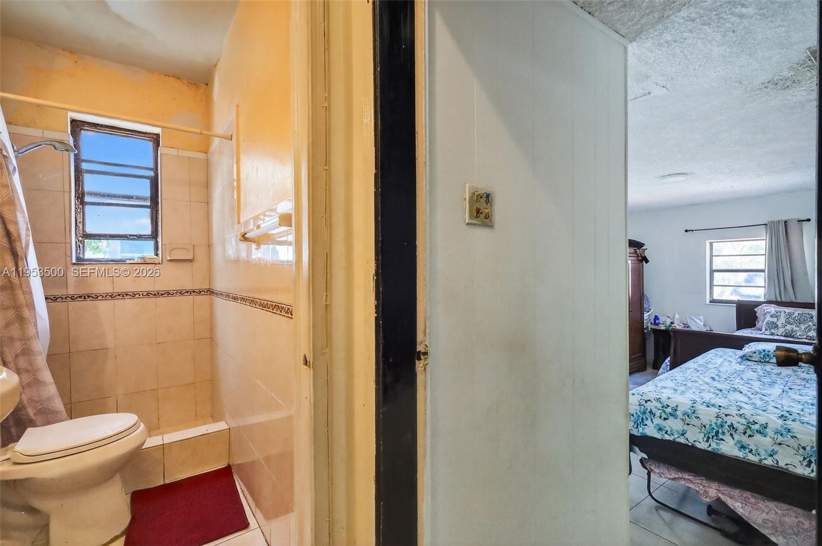 MIAMI HIGHLANDS SEC B - Residential