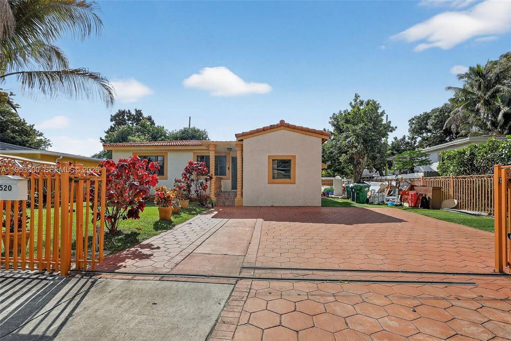 Photo of 520 NE 111th St, Miami, FL 33161 (MLS # A11953500)