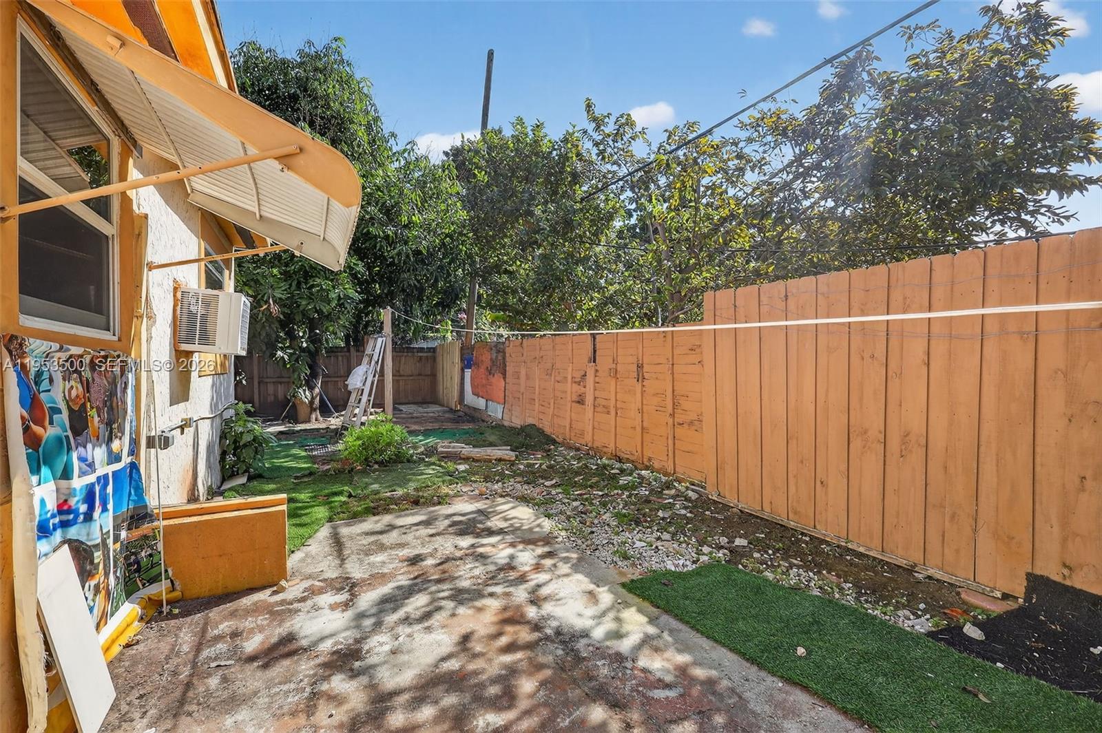 MIAMI HIGHLANDS SEC B - Residential