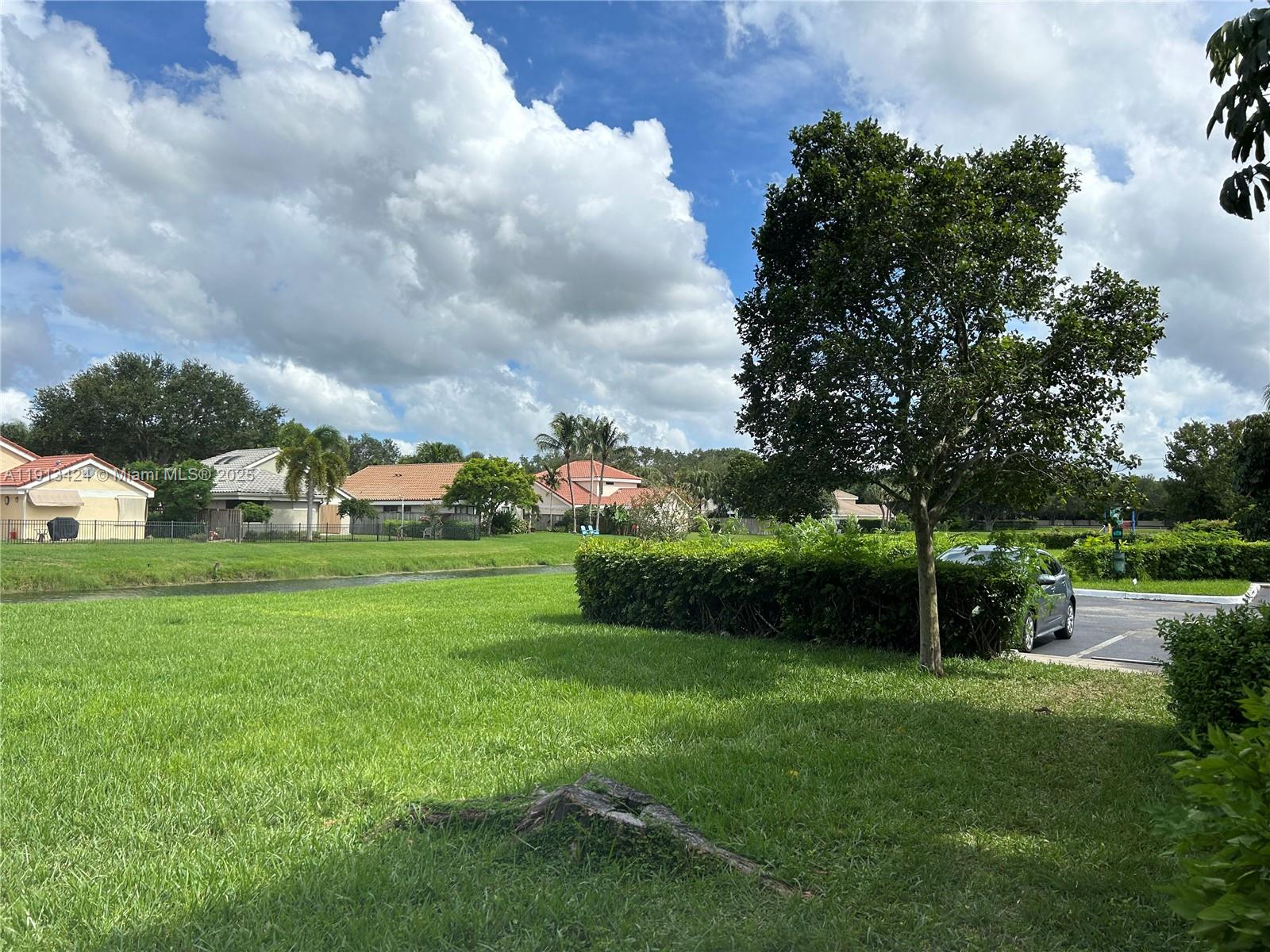 GRAND MARQUIS CONDO HOMES - Residential