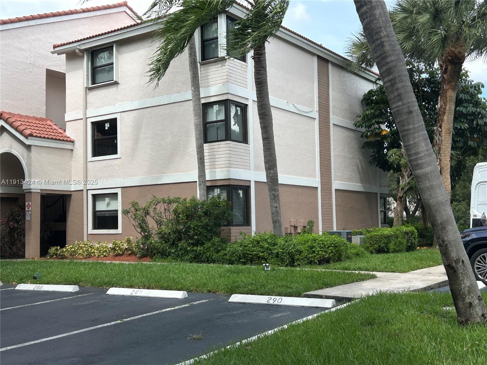 GRAND MARQUIS CONDO HOMES - Residential