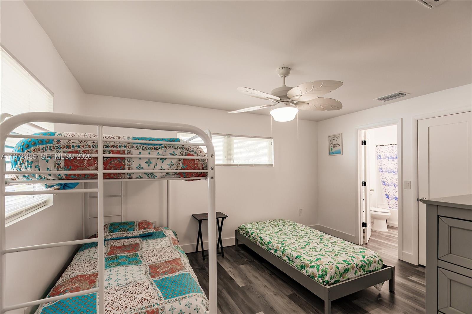 SANIBEL LAKE ESTATES - Residential