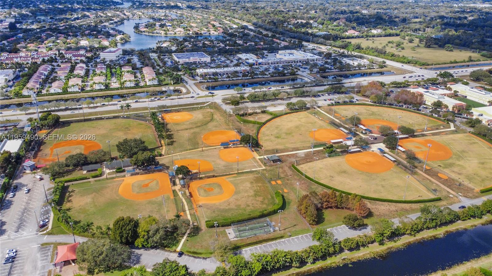 PEMBROKE LAKES SEC THREE - Residential