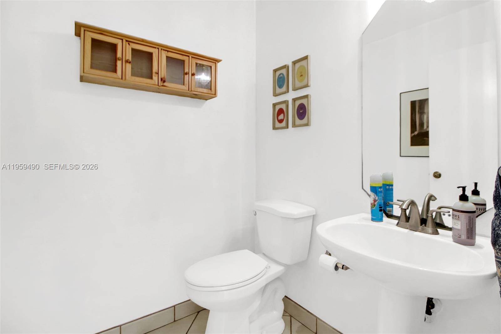 PEMBROKE LAKES SEC THREE - Residential