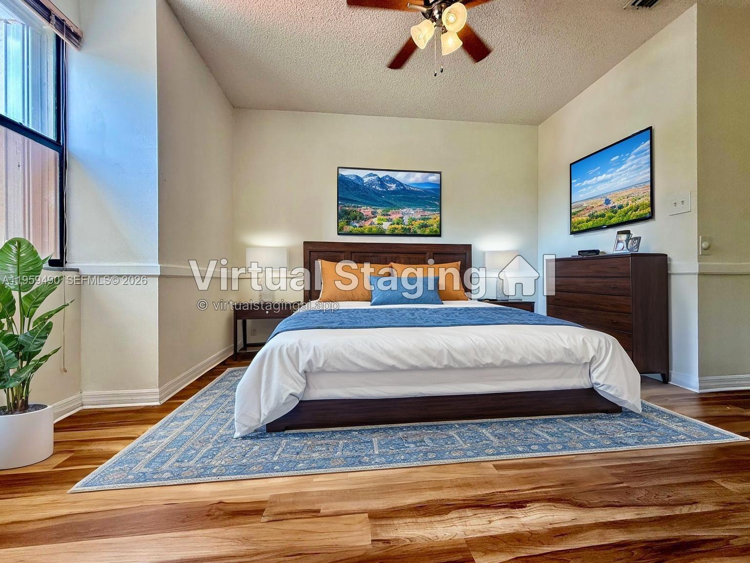 PEMBROKE LAKES SEC THREE - Residential