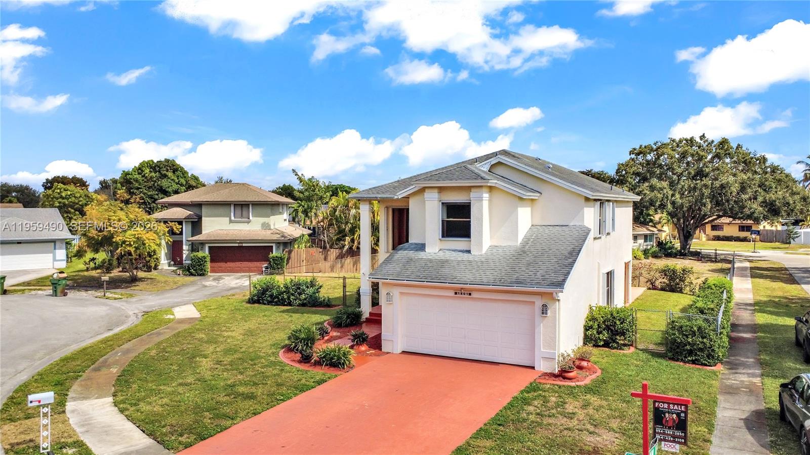 PEMBROKE LAKES SEC THREE - Residential