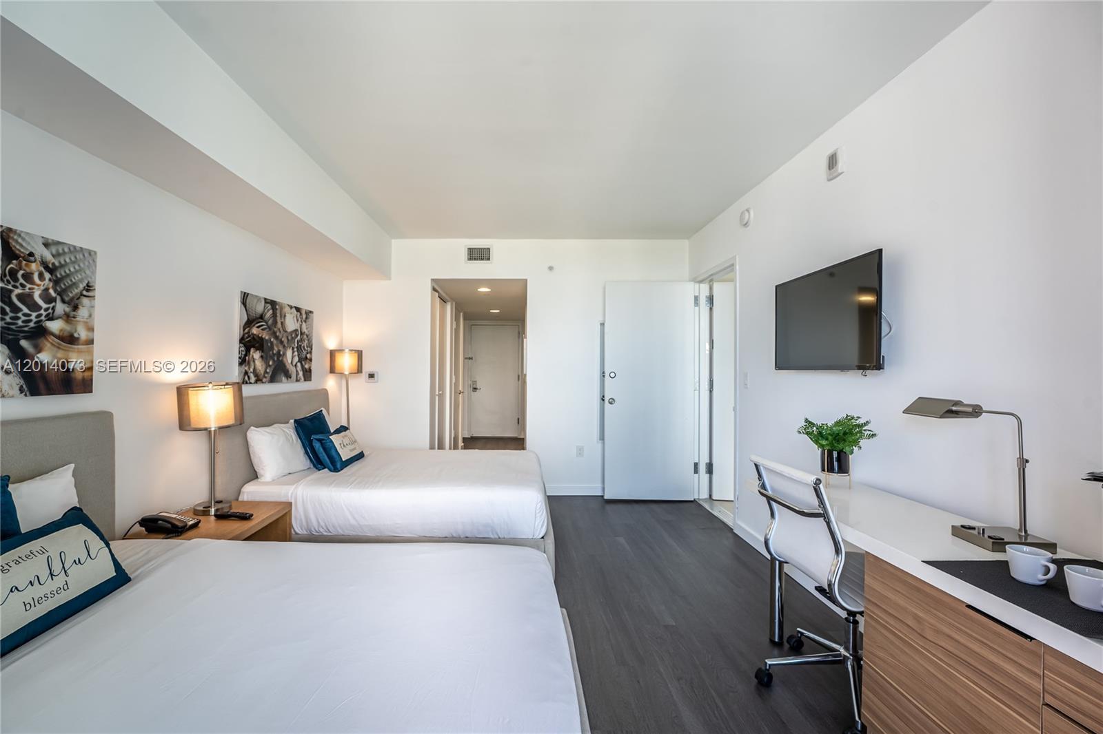 BEACHWALK CONDOMINIUM - Residential