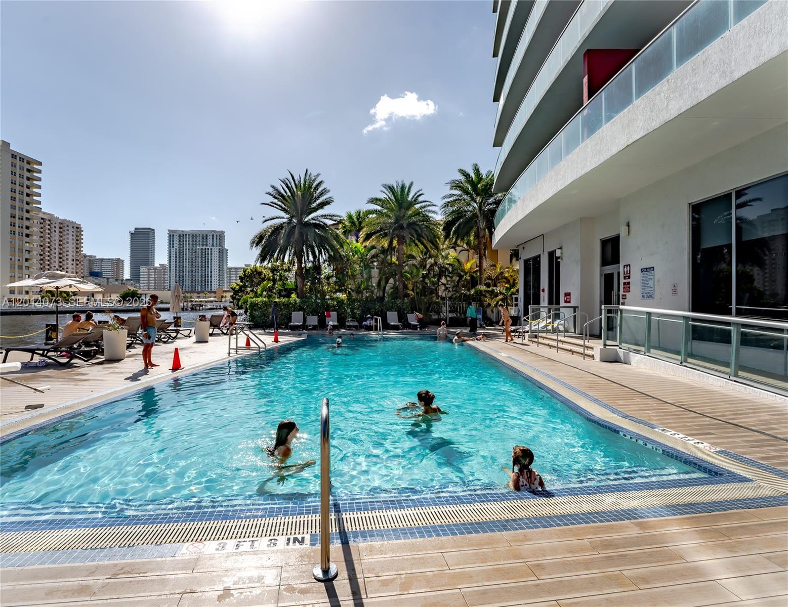 BEACHWALK CONDOMINIUM - Residential
