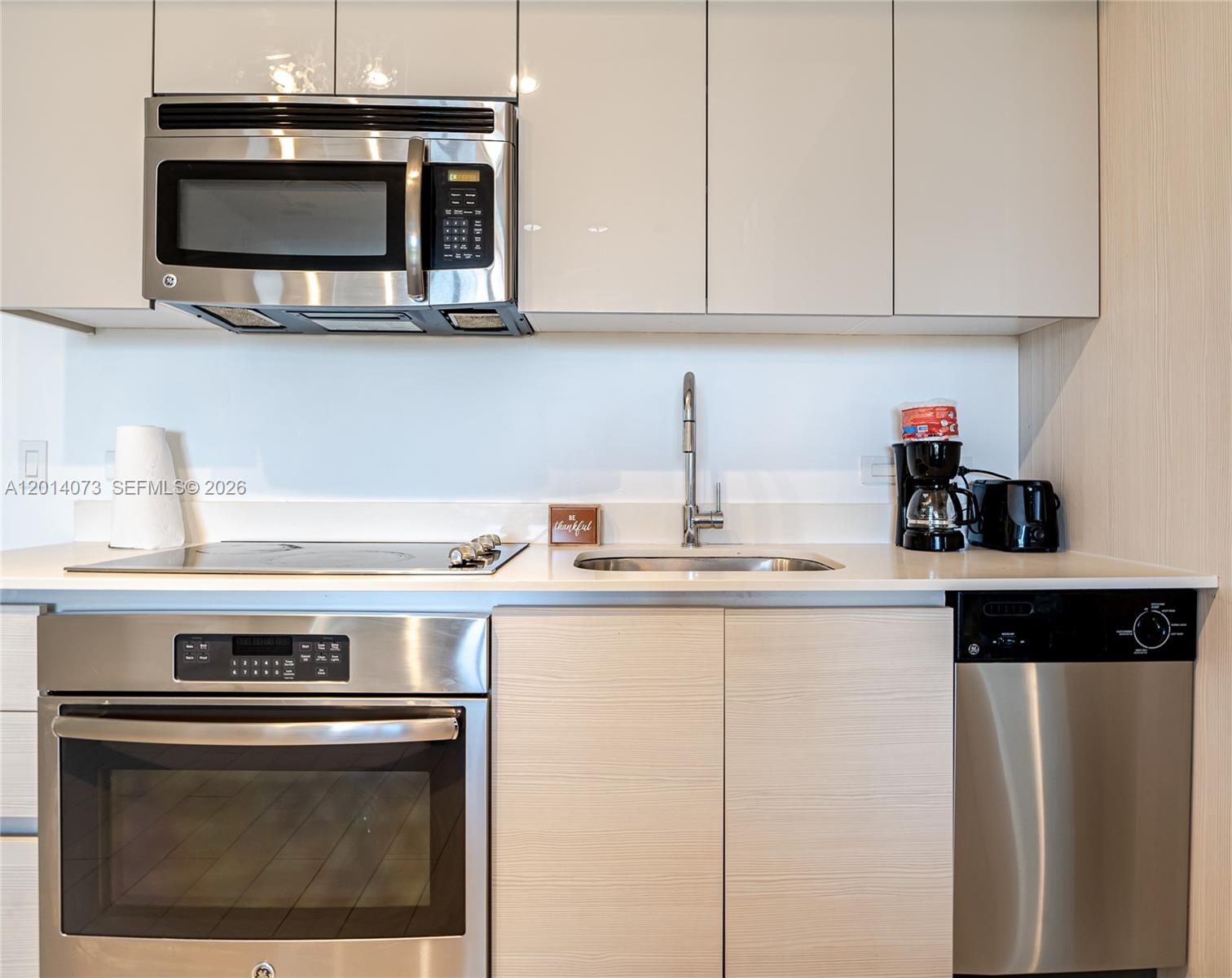 BEACHWALK CONDOMINIUM - Residential