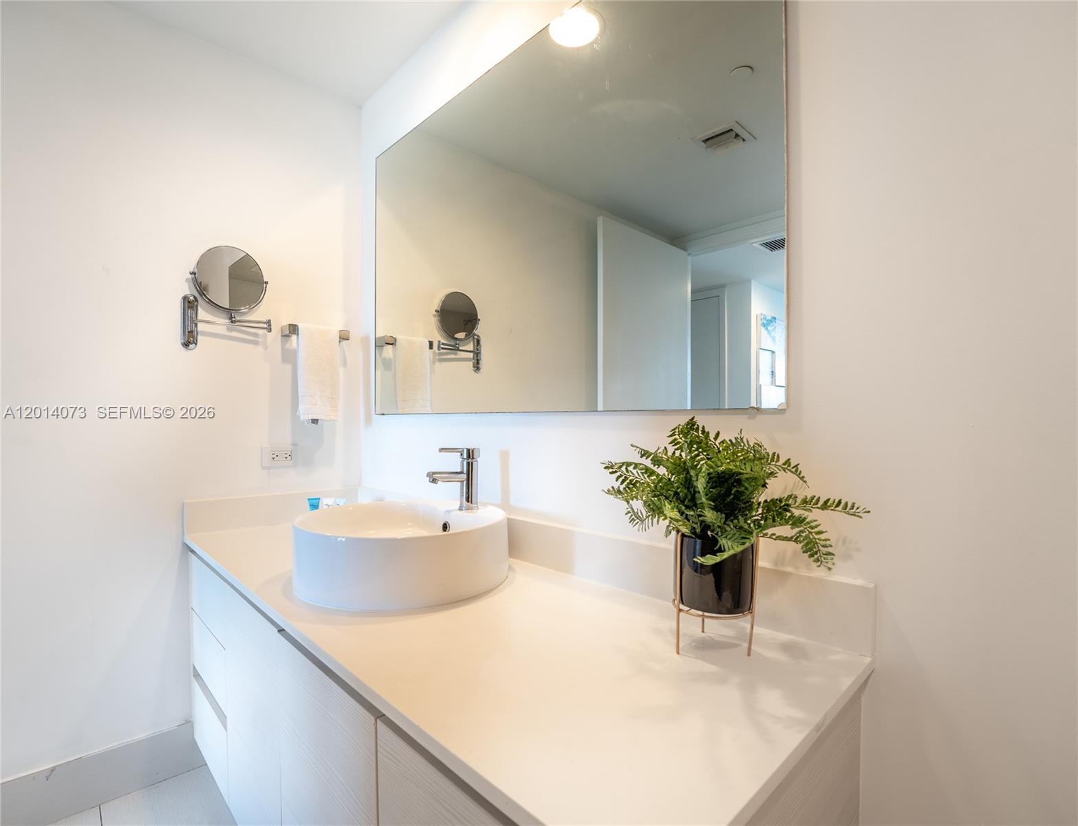 BEACHWALK CONDOMINIUM - Residential