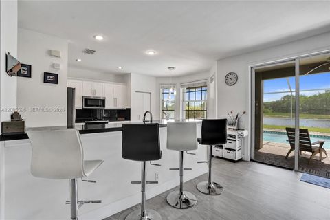 Tiny photo for 4281 Laurel Ridge Cir, Weston, FL 33331 (MLS # A12005596)