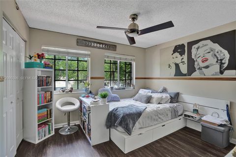 Tiny photo for 4281 Laurel Ridge Cir, Weston, FL 33331 (MLS # A12005596)