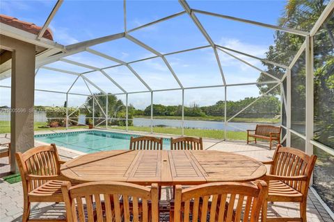 Tiny photo for 4281 Laurel Ridge Cir, Weston, FL 33331 (MLS # A12005596)