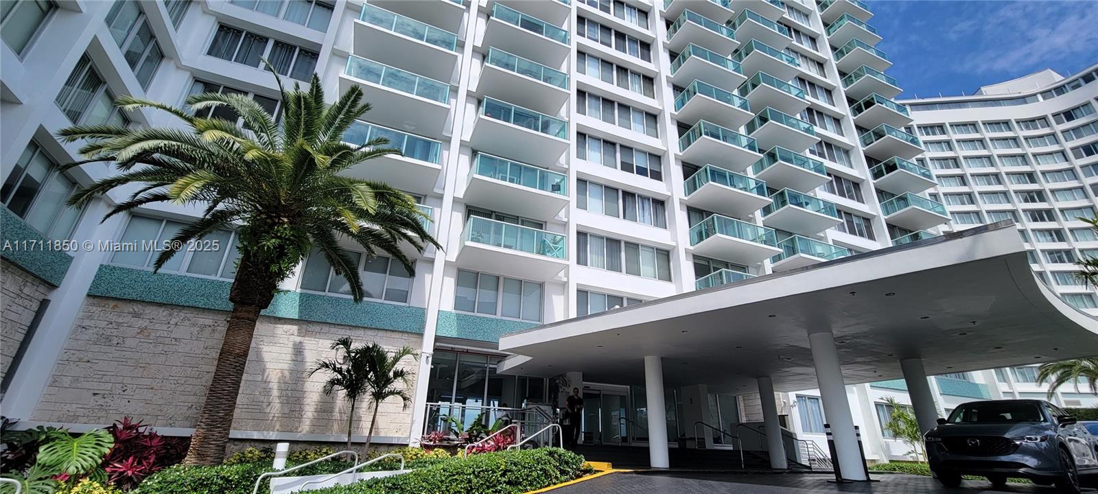MIRADOR 1000 CONDO - Residential