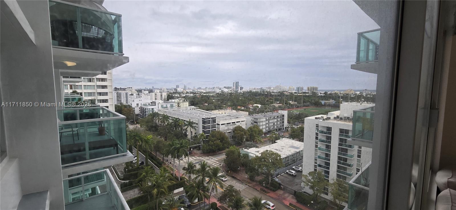 MIRADOR 1000 CONDO - Residential