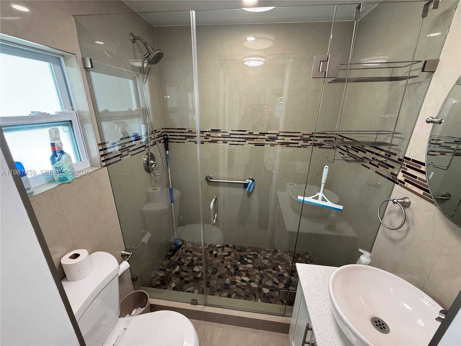 4TH ADDN TO PALM SPRINGS - Residential Lease