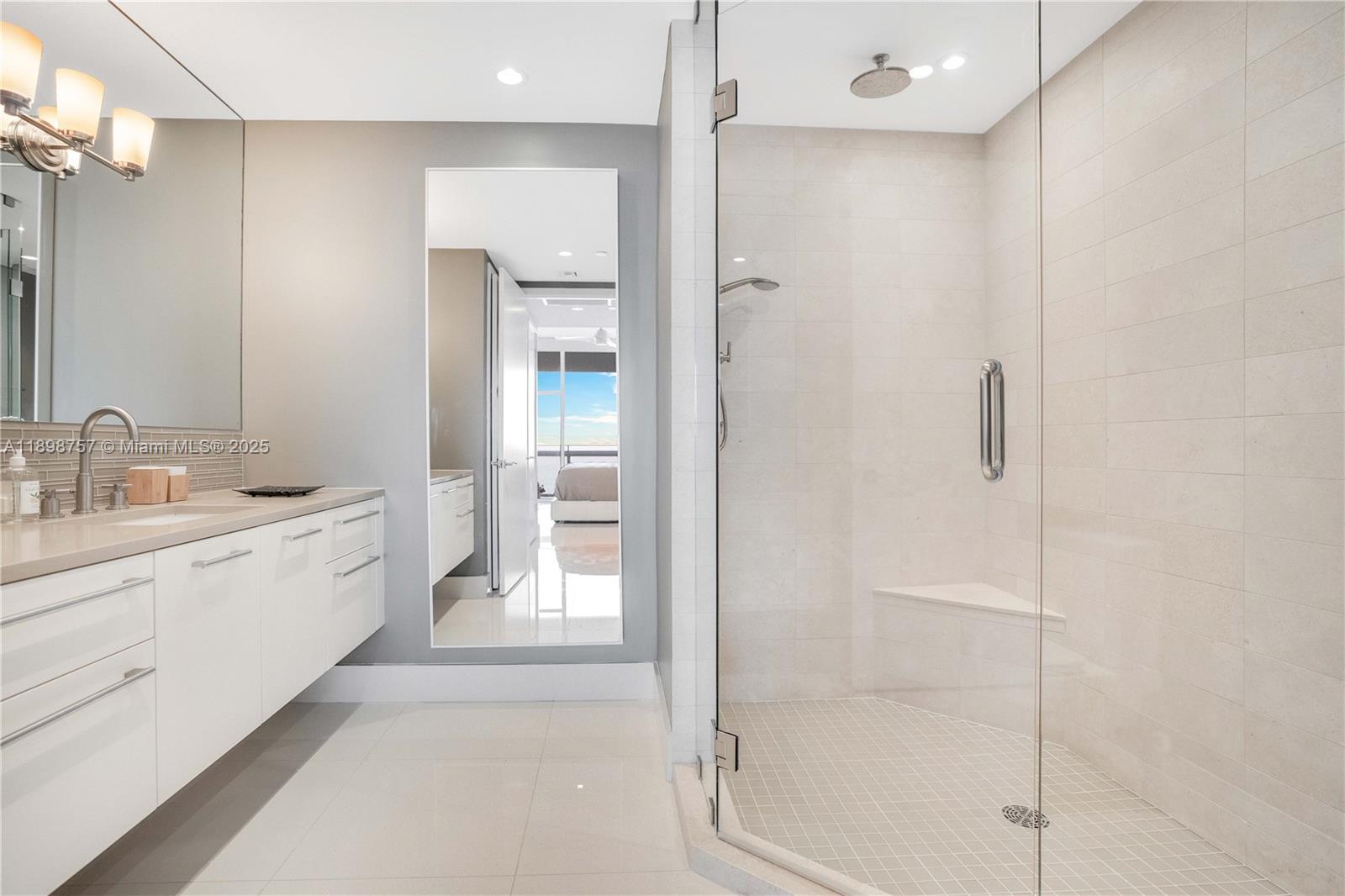 CENTRAL CARILLON BEACH CO - Residential