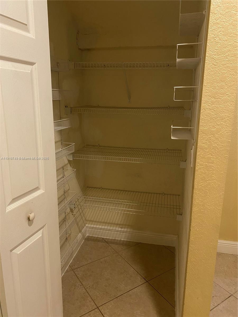 WALDMAN PLAT - Residential