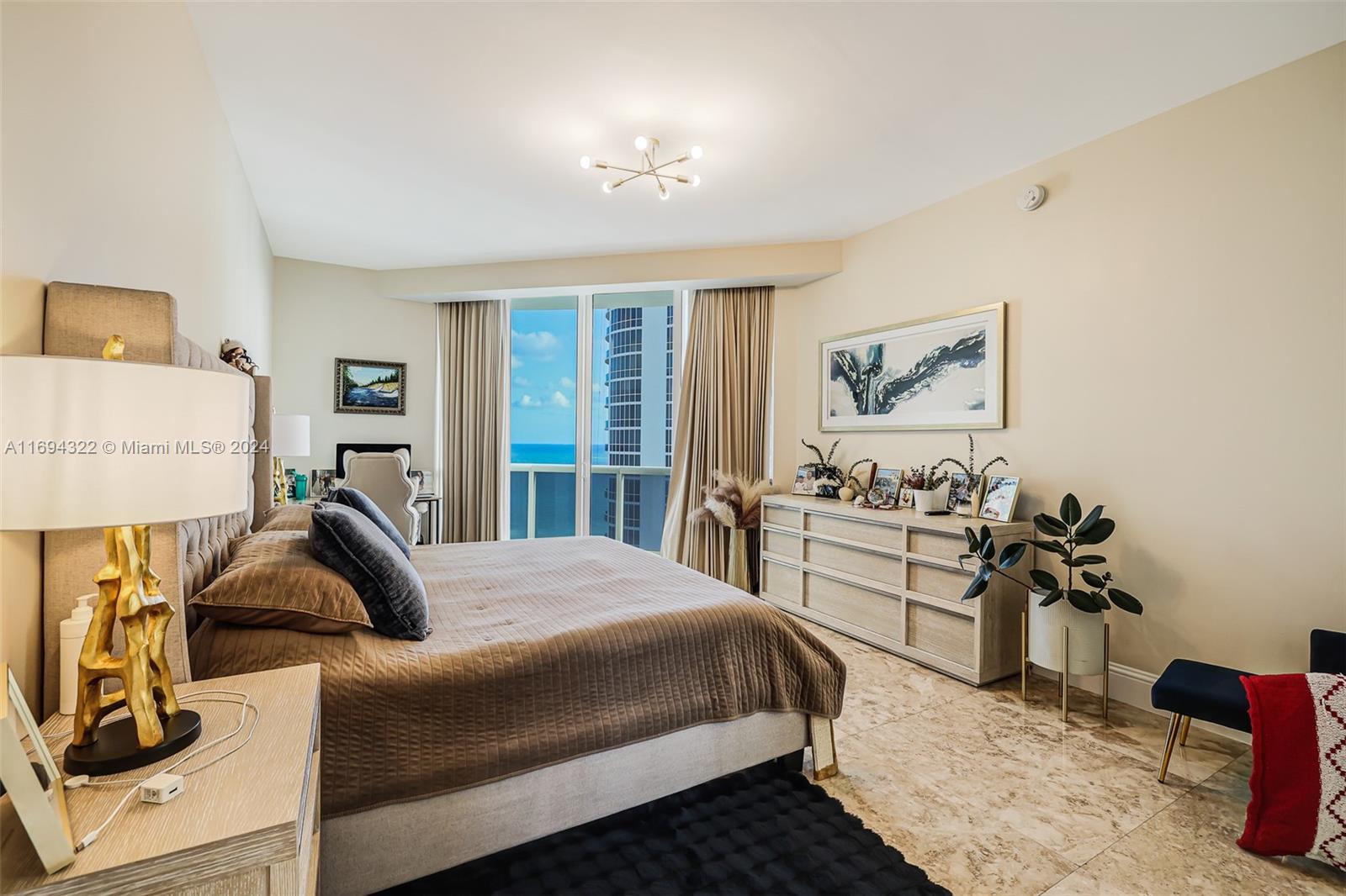 TDR TOWER II CONDO - Residential