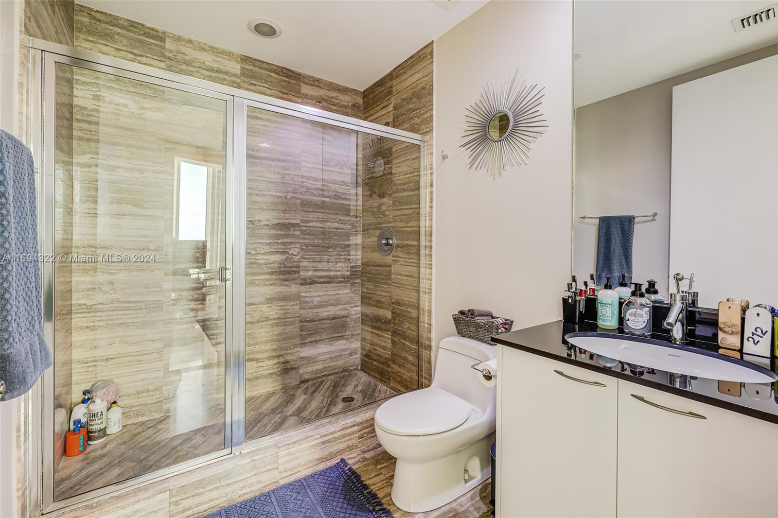 TDR TOWER II CONDO - Residential