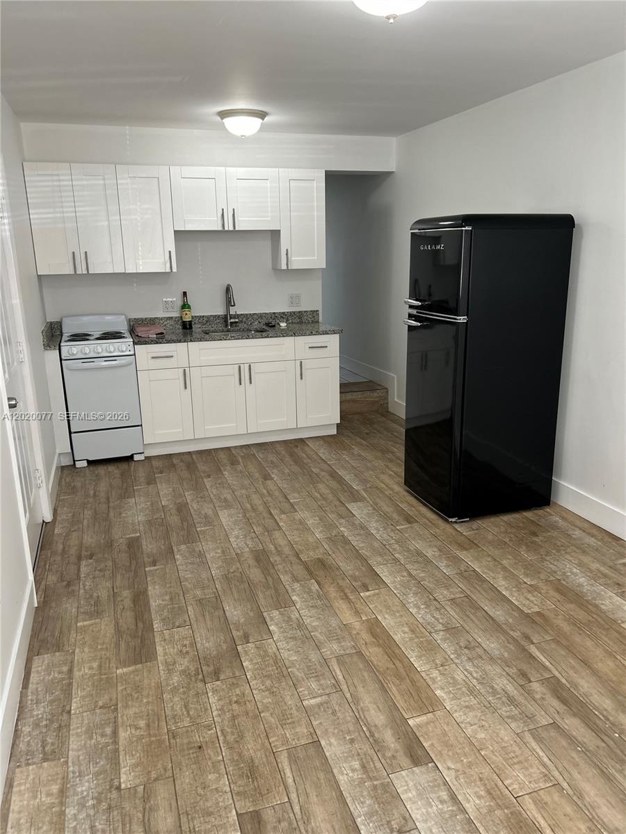 GRAPELAND HEIGHTS - Residential
