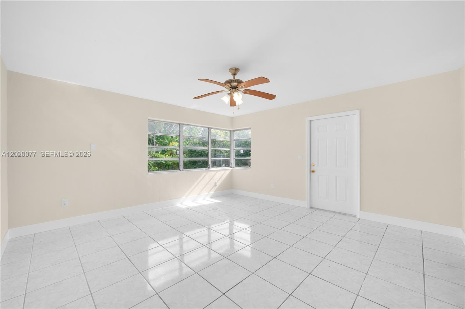 GRAPELAND HEIGHTS - Residential