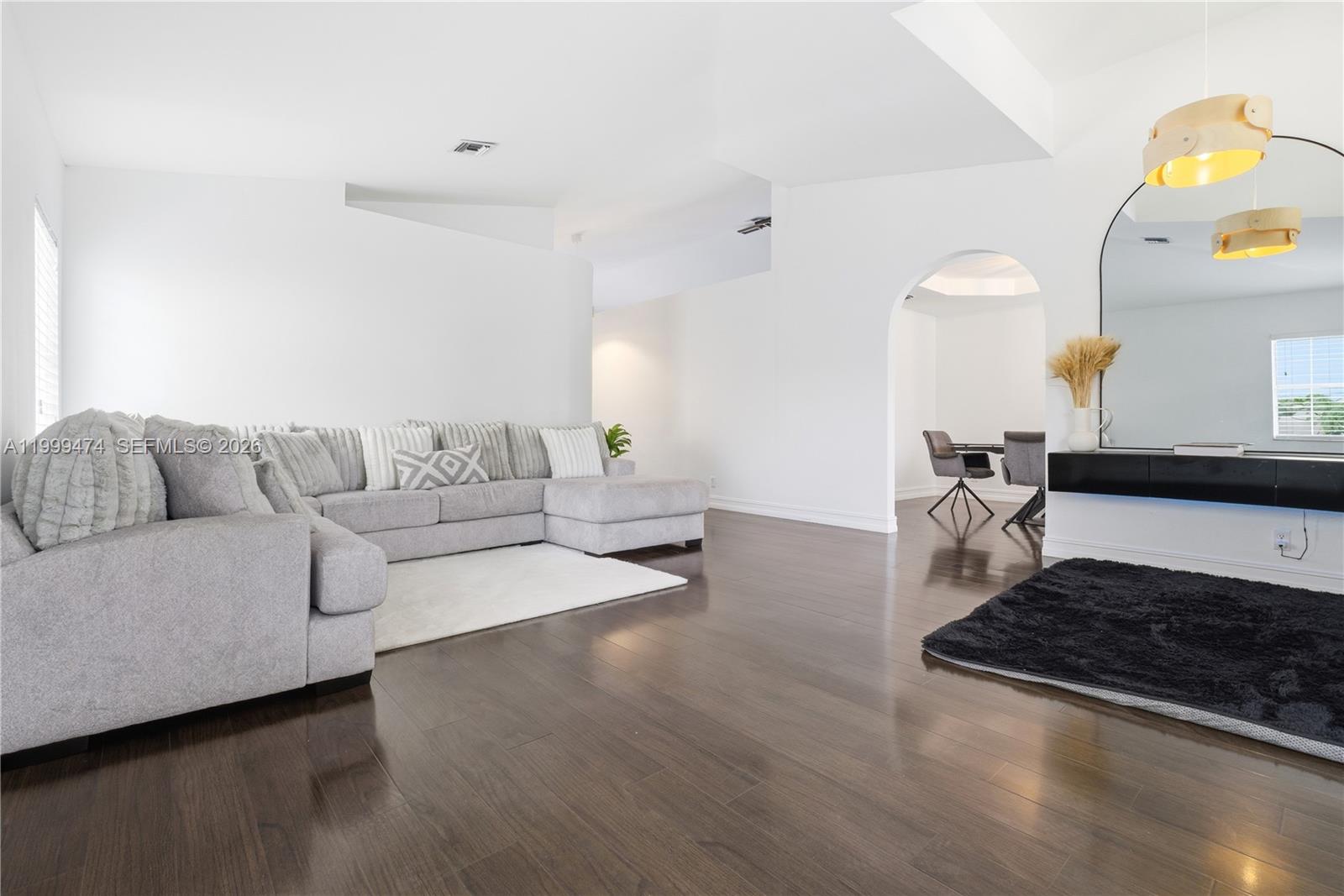 CHAPEL LAKE ESTATES - Residential